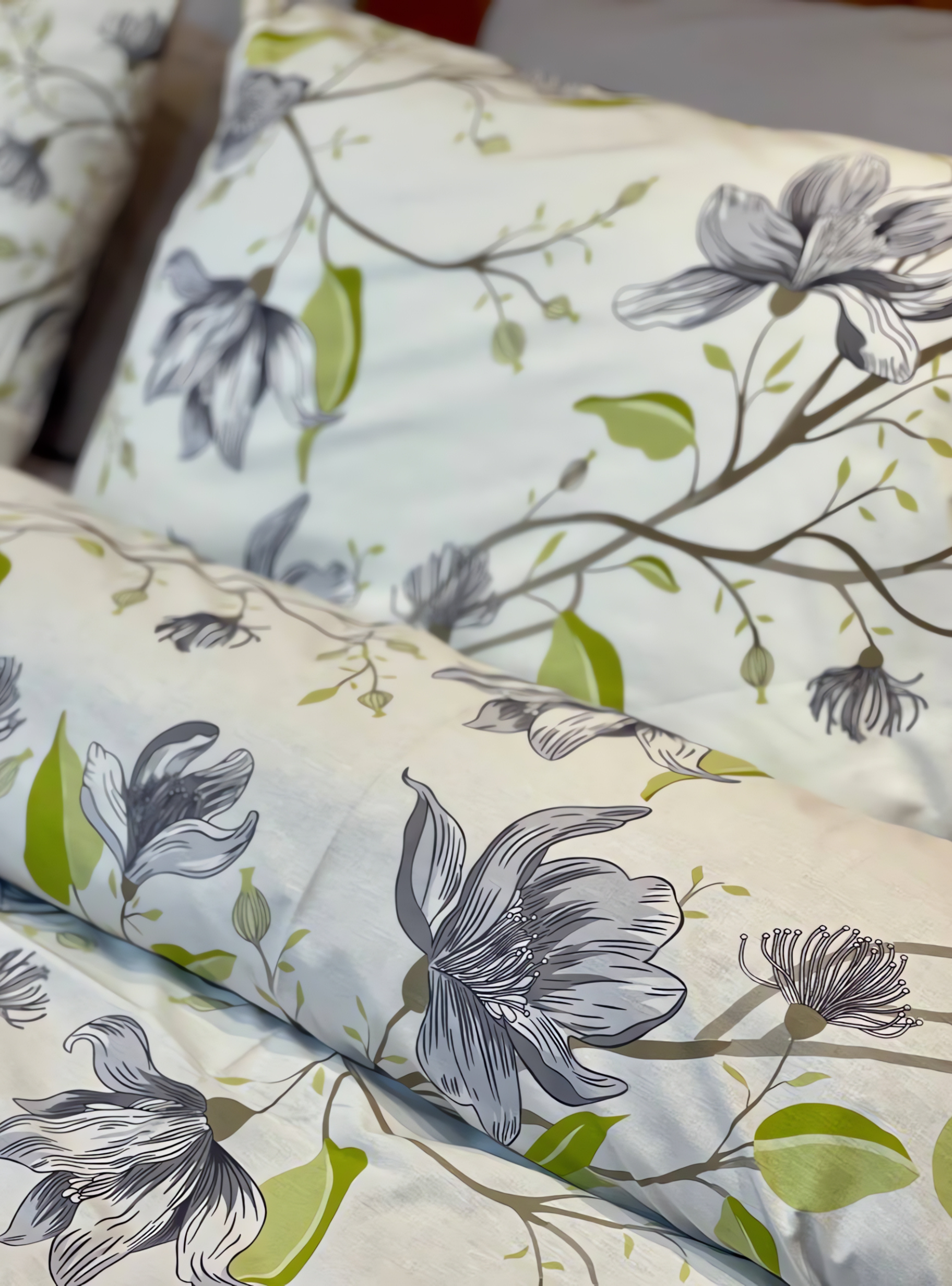 Grey X White Printed Bed Sheet Set(Pure Ranforce Cotton)