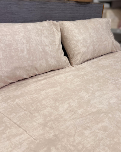 Textured Fitted Bedsheet Set with 2 Pillowcases