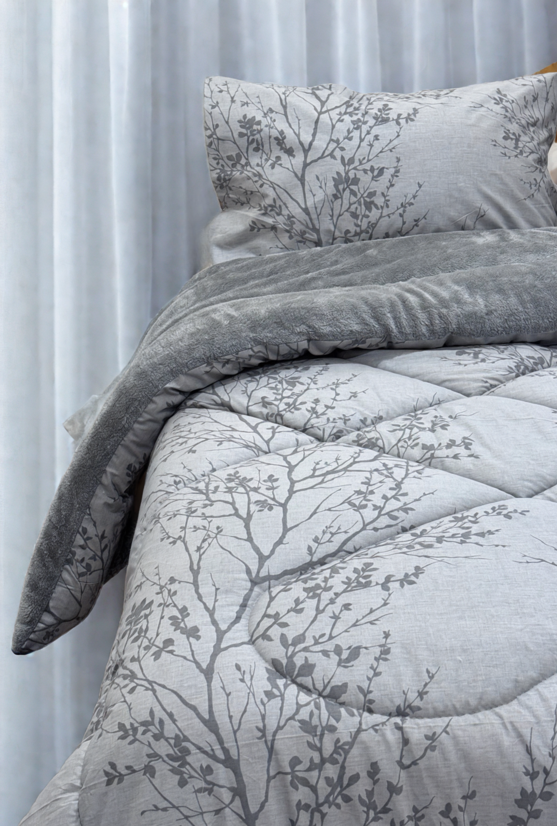 Dual-Faced Fur X Cotton Quilt Set ( Model 11 )