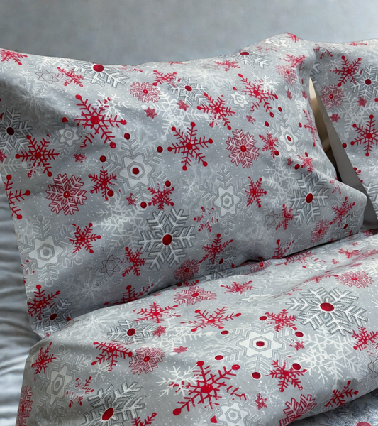 Festive Christmas Magic Bed Sheet Set (Pure Ranforce Cotton)