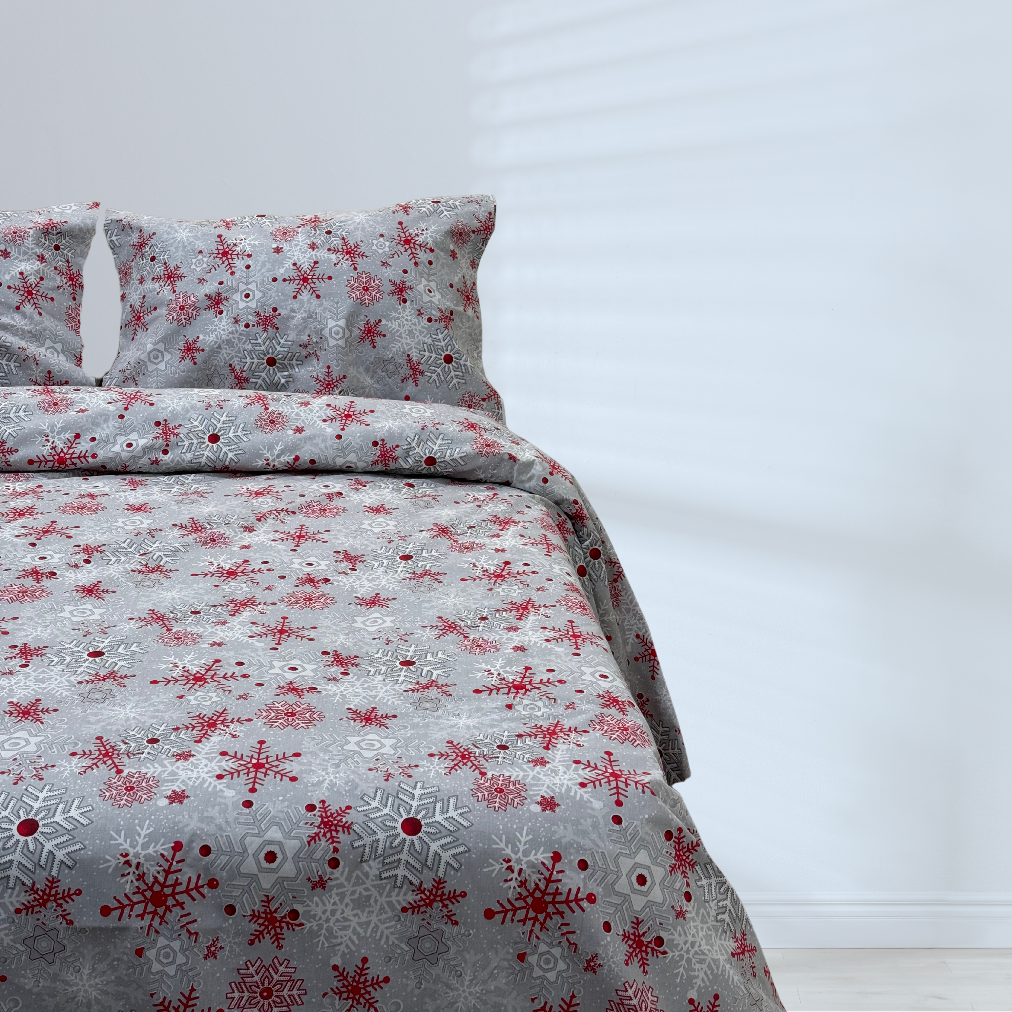 Festive Christmas Magic Bed Sheet Set (Pure Ranforce Cotton)