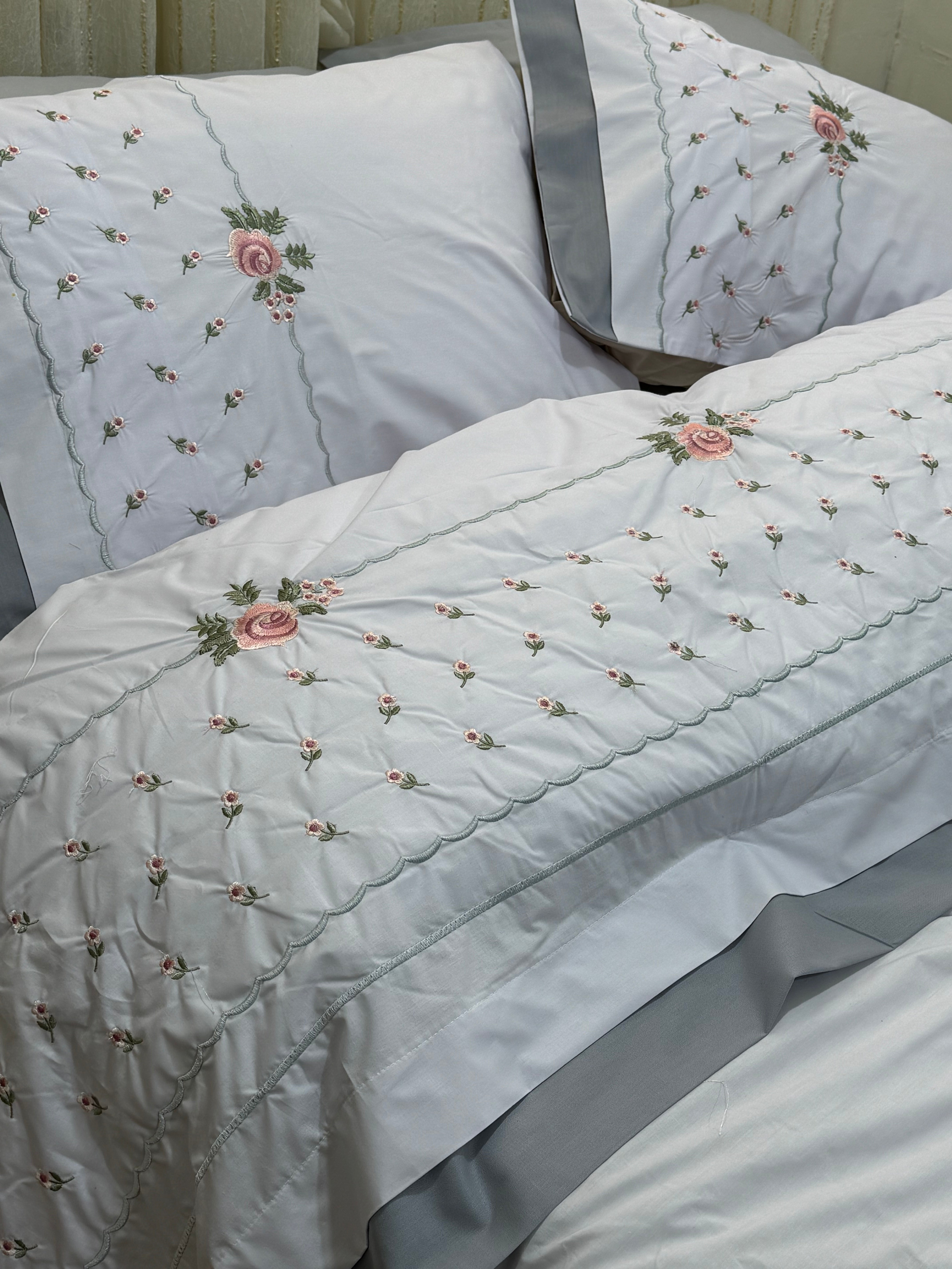Grey X White Embroidered Quilt Set (Berkal Cotton)