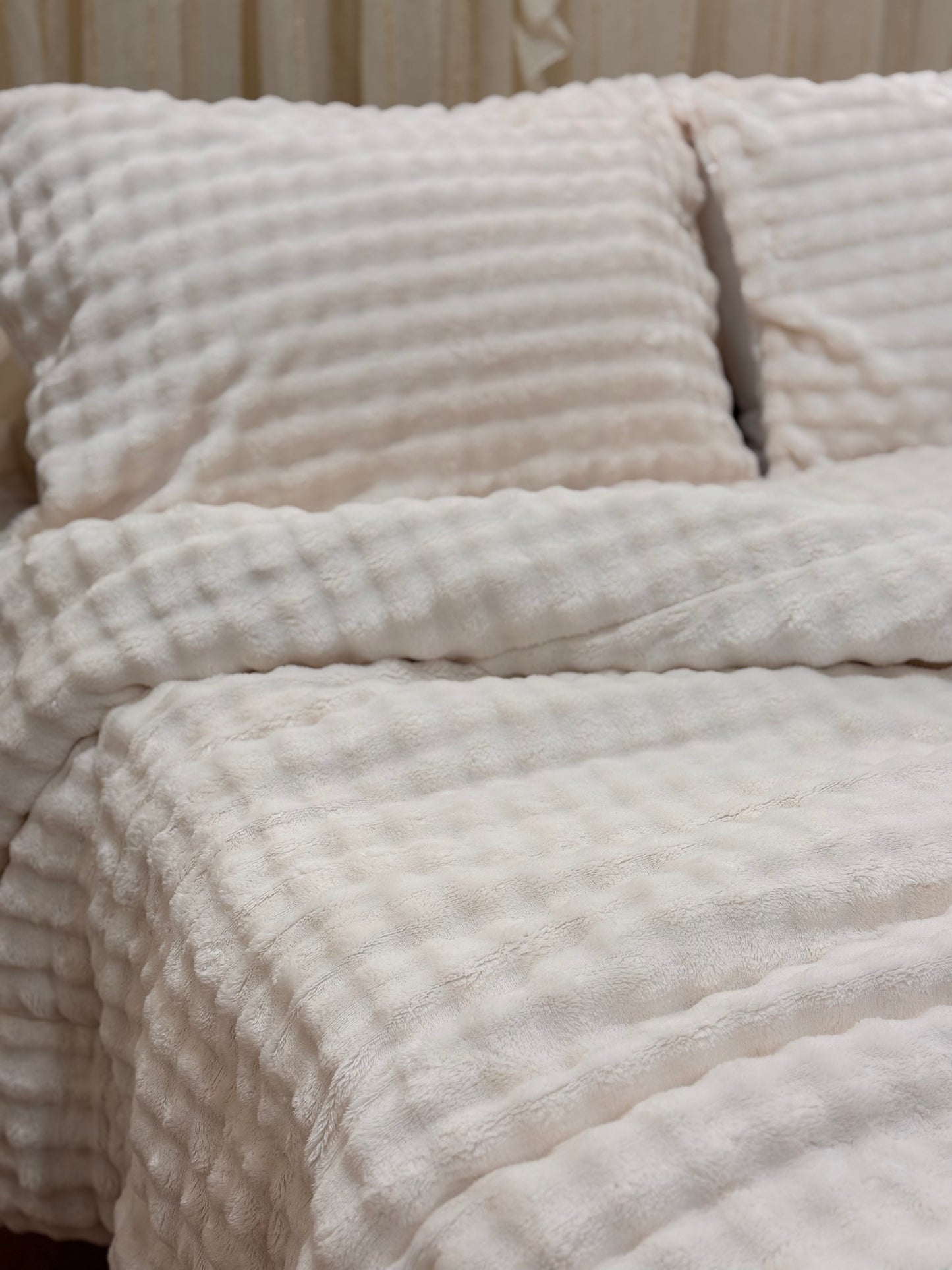 Super Soft Fluffy Quilt set