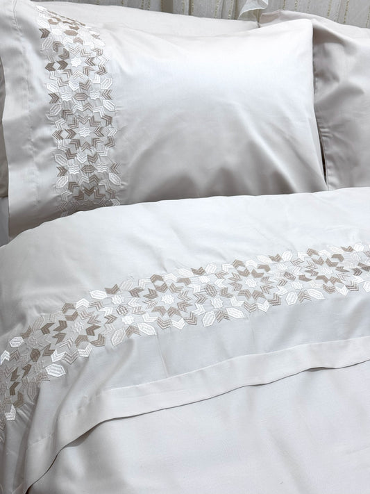 Circles Embroidered Duvet Cover (Soft Cotton Satin)