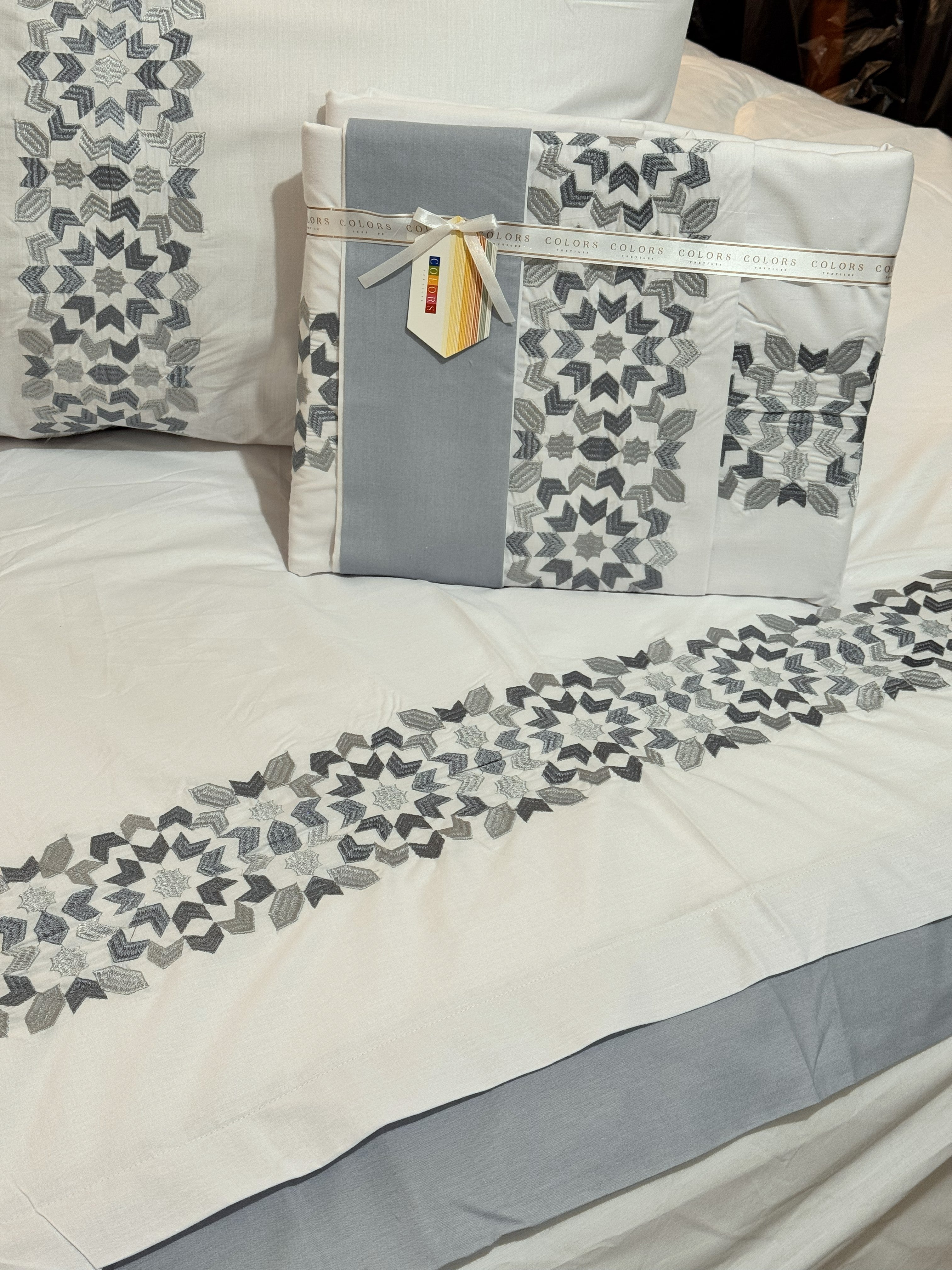 PolyCotton Embroidered Bed Sheet Set (Model 1)