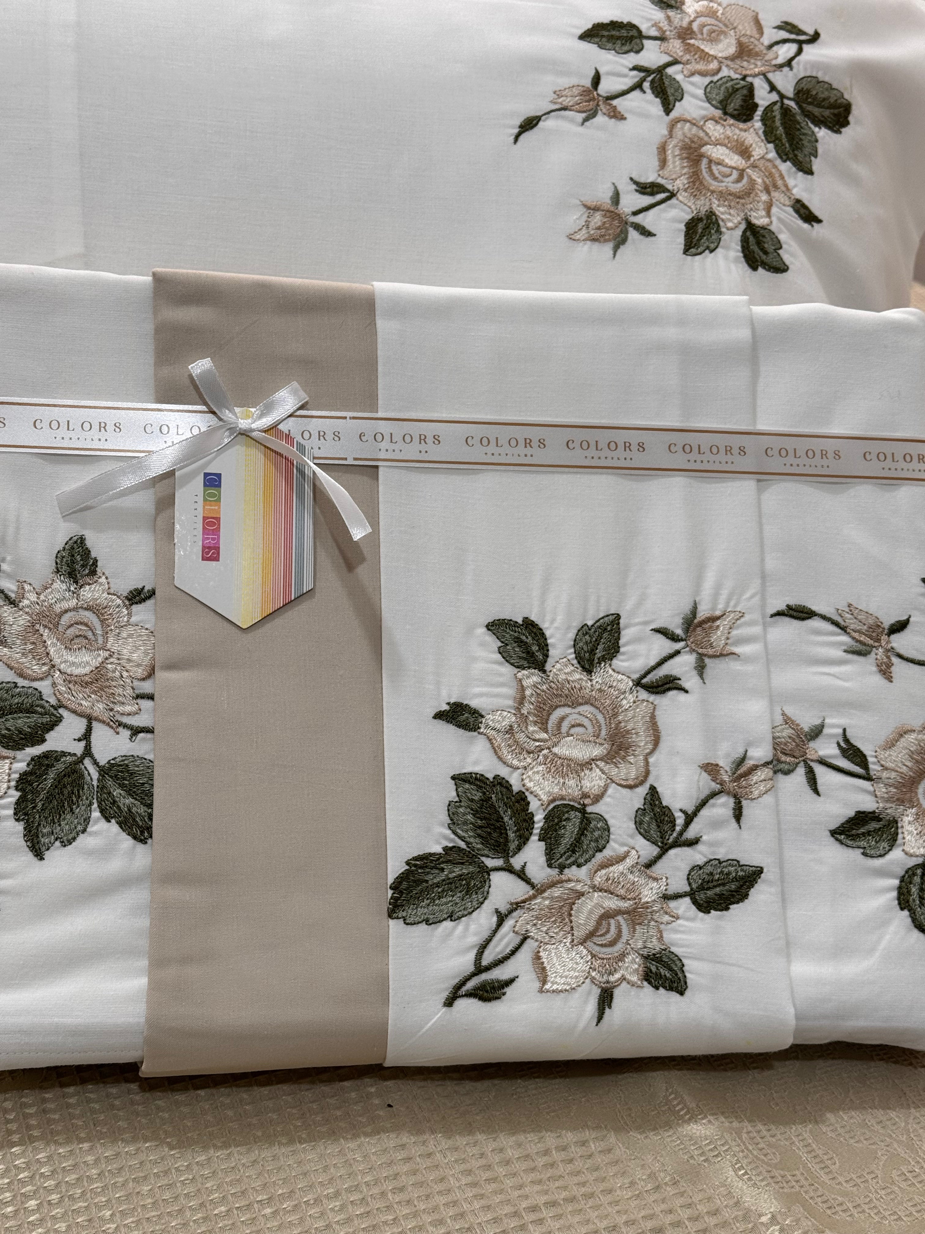 PolyCotton Embroidered Bed Sheet Set (Model 8)