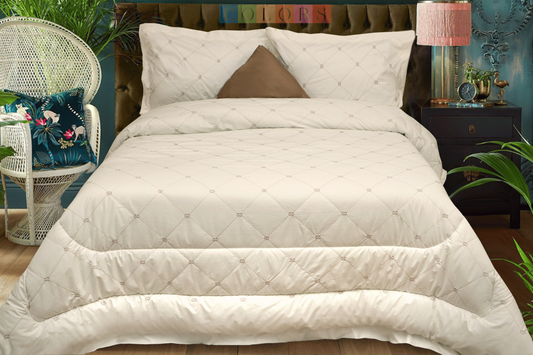 G Embroidered Capitone Quilt Set (Soft Cotton Satin)