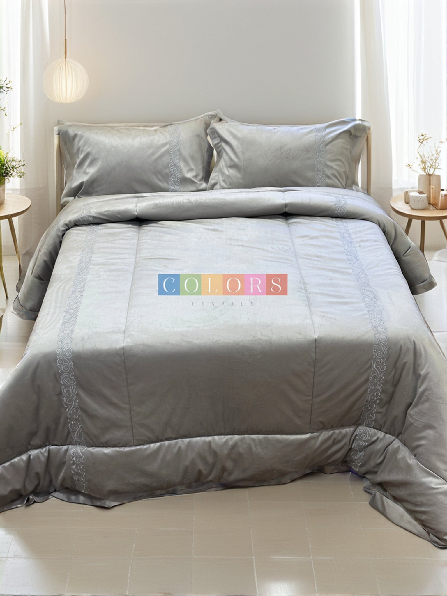 Embroidered Qatifa Quilt Set (Model 4)