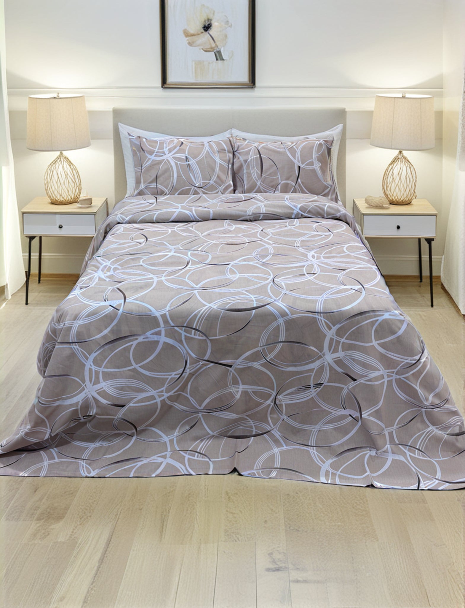 Beige Circles Printed Bedsheet Set (Pure Ranforce Cotton)