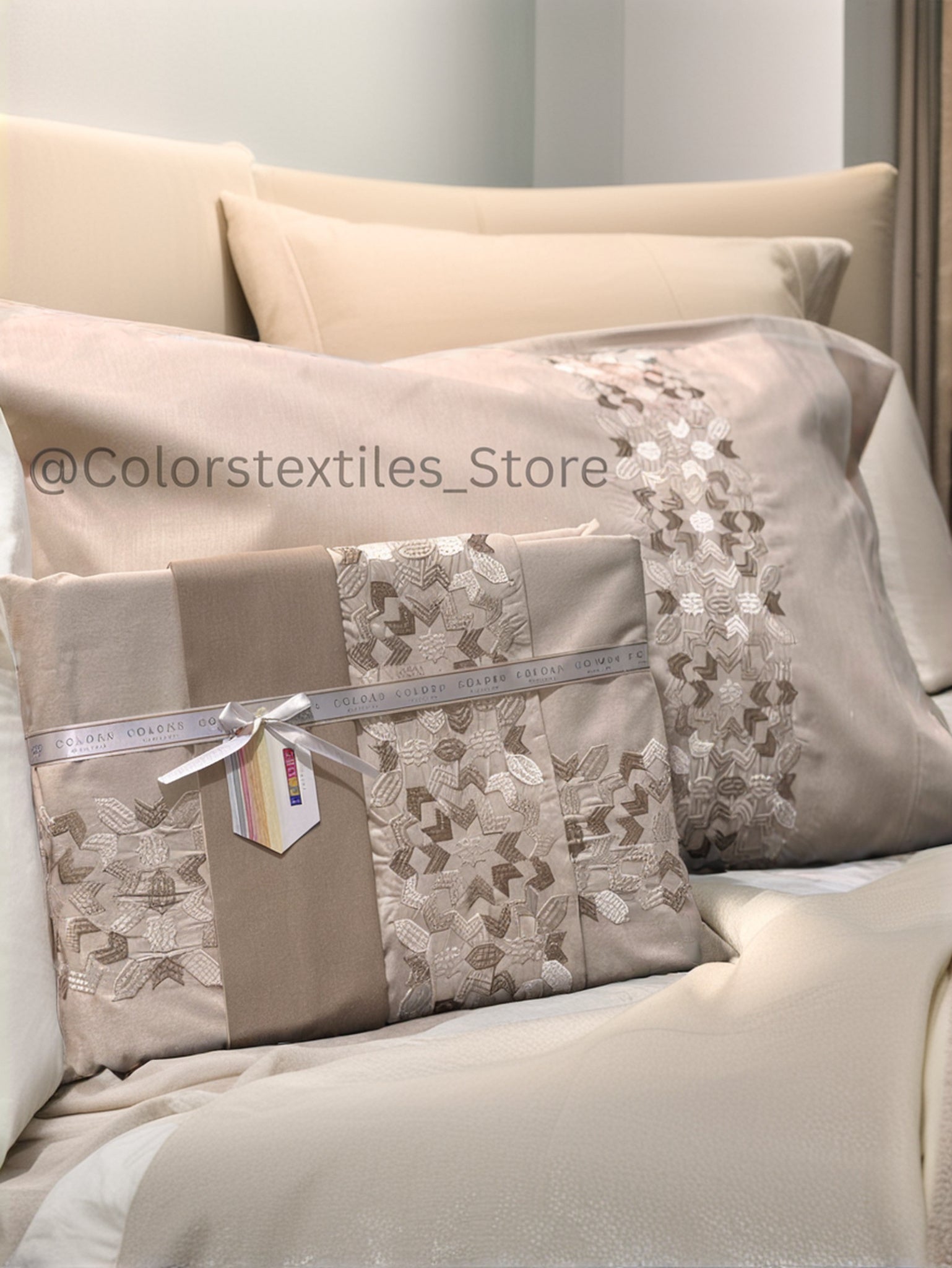 PolyCotton Embroidered Bed Sheet Set (Model 18).